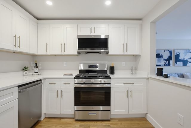 926 East St, Dedham, MA 02026