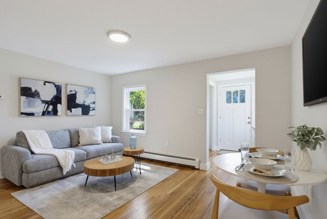 926 East St, Dedham, MA 02026