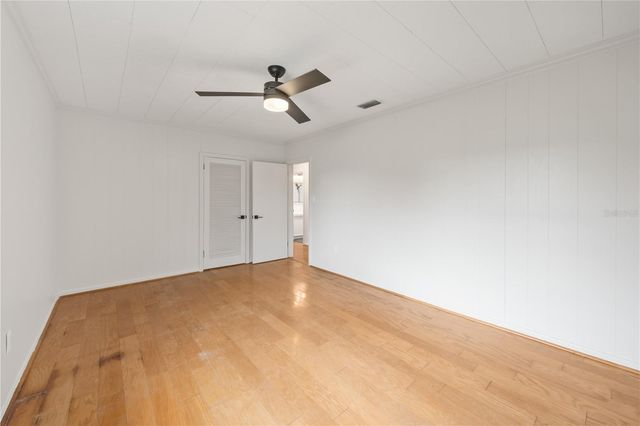 274 W KINGS HIGHWAY, Center Hill, FL 33514