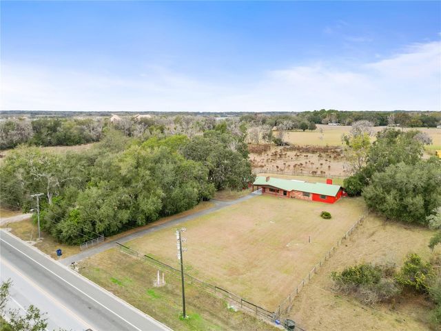 274 W KINGS HIGHWAY, Center Hill, FL 33514