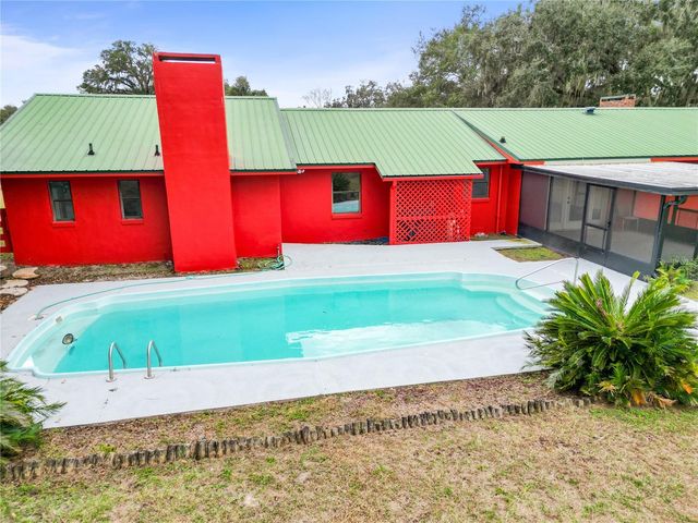 274 W KINGS HIGHWAY, Center Hill, FL 33514