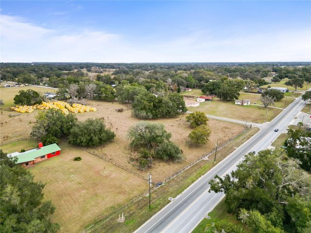 274 W KINGS HIGHWAY, Center Hill, FL 33514