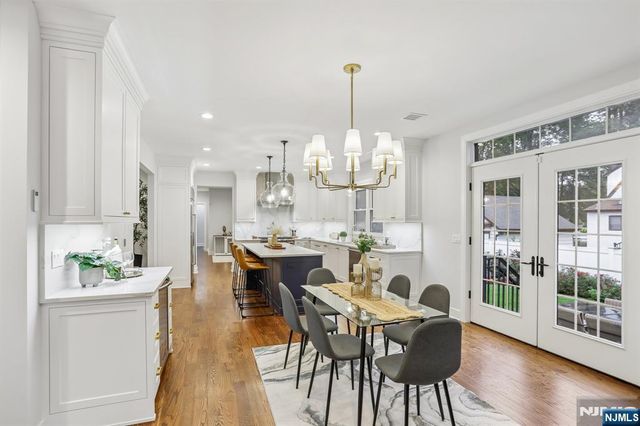 8 Broad Street, Demarest, NJ 07627