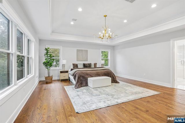 8 Broad Street, Demarest, NJ 07627
