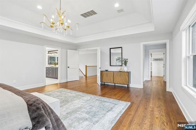 8 Broad Street, Demarest, NJ 07627