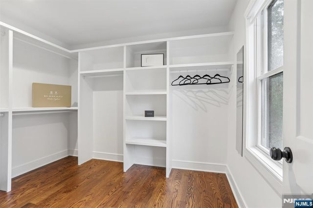 8 Broad Street, Demarest, NJ 07627