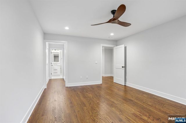 8 Broad Street, Demarest, NJ 07627