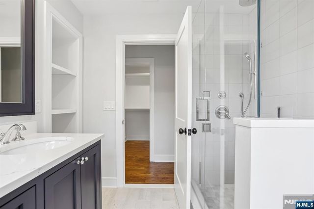 8 Broad Street, Demarest, NJ 07627