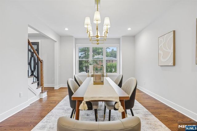 8 Broad Street, Demarest, NJ 07627