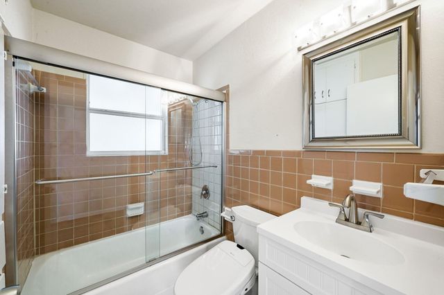 4701 SYLVANDALE DR 1, Austin, TX 78745