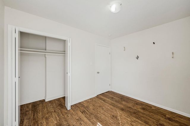 4701 SYLVANDALE DR 1, Austin, TX 78745