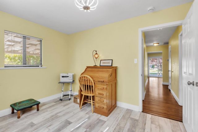 5533 Clark Ave, Carmichael, CA 95608