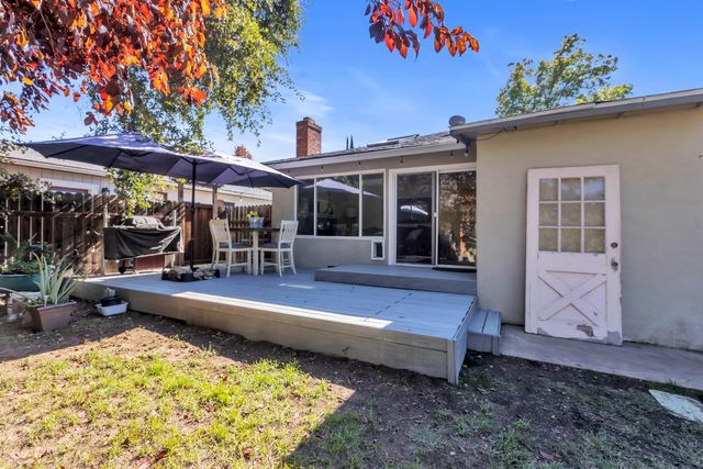 5533 Clark Ave, Carmichael, CA 95608