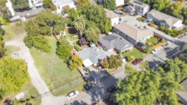 5533 Clark Ave, Carmichael, CA 95608