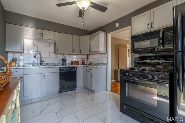 1802 Bremen Avenue, Granite City, IL 62040