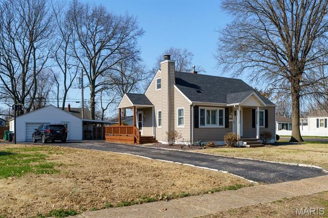 1802 Bremen Avenue, Granite City, IL 62040