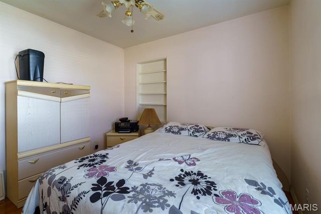 1802 Bremen Avenue, Granite City, IL 62040