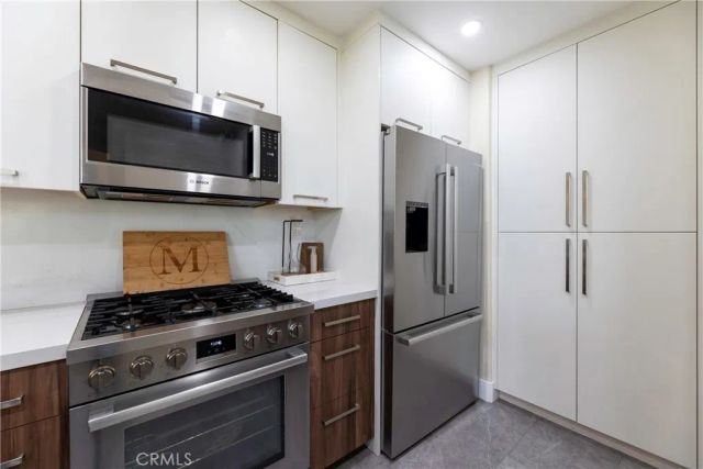 1120 Portofino Court 101, Corona, CA 92881