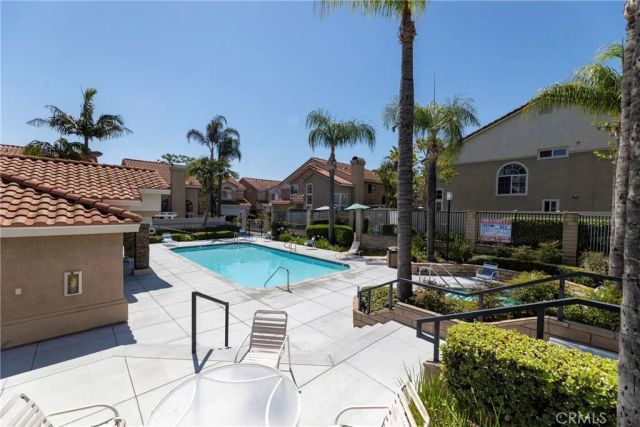 1120 Portofino Court 101, Corona, CA 92881