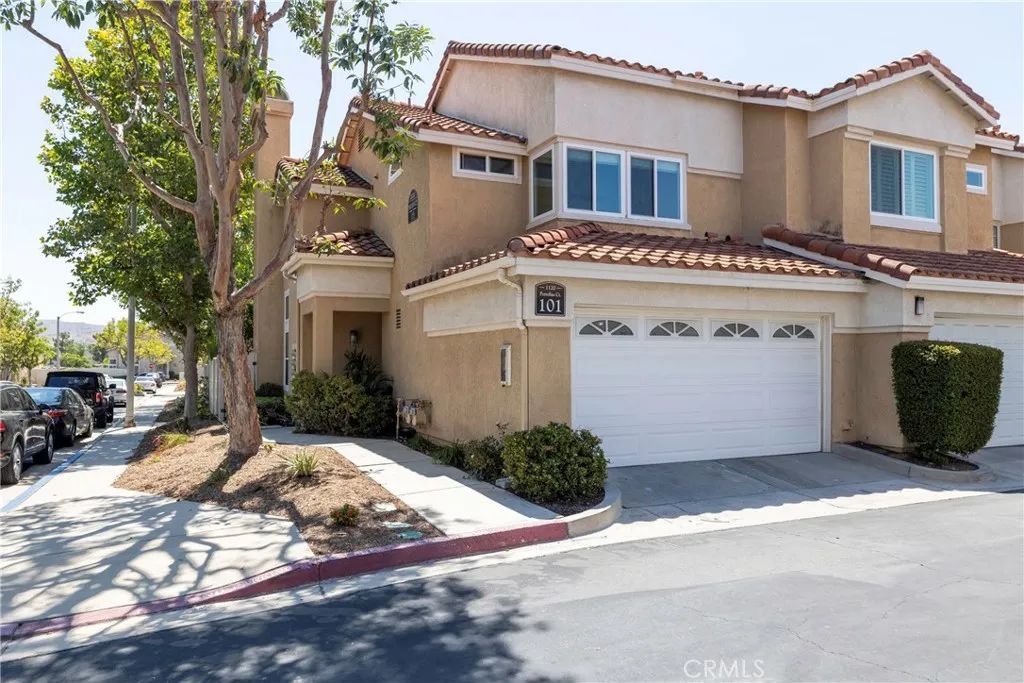 1120 Portofino Court 101, Corona, CA 92881