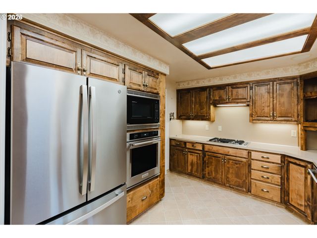 916 Nw CHIPMUNK Pl, Corvallis, OR 97330