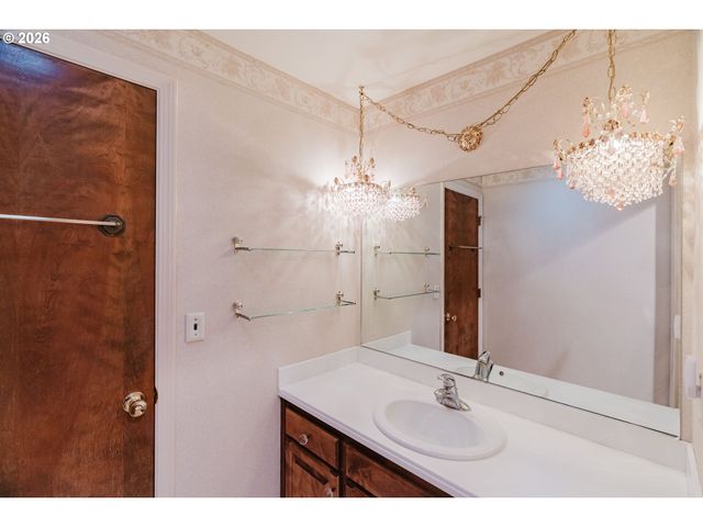 916 Nw CHIPMUNK Pl, Corvallis, OR 97330