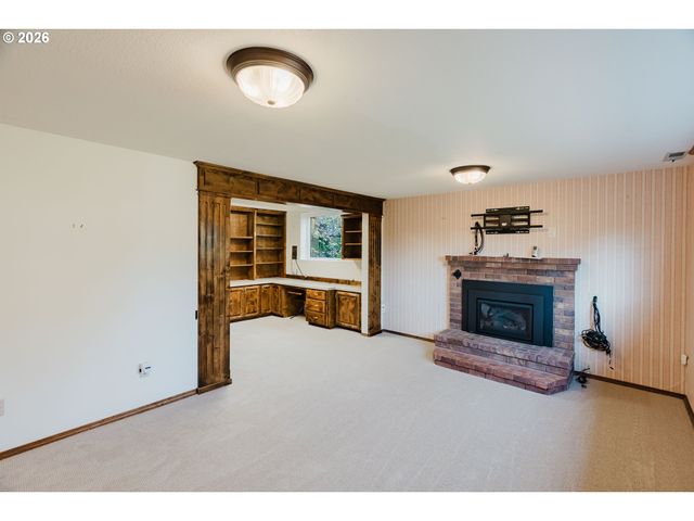 916 Nw CHIPMUNK Pl, Corvallis, OR 97330