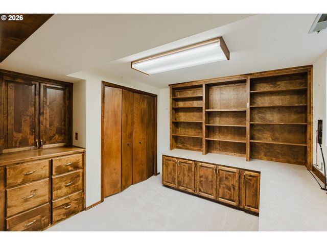 916 Nw CHIPMUNK Pl, Corvallis, OR 97330