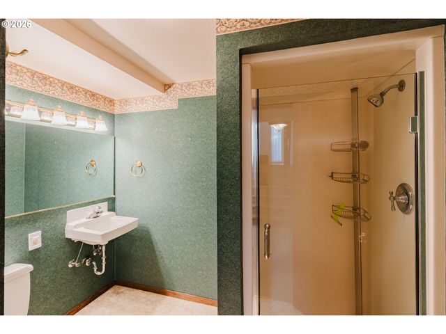 916 Nw CHIPMUNK Pl, Corvallis, OR 97330