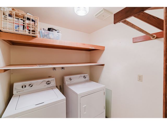 916 Nw CHIPMUNK Pl, Corvallis, OR 97330