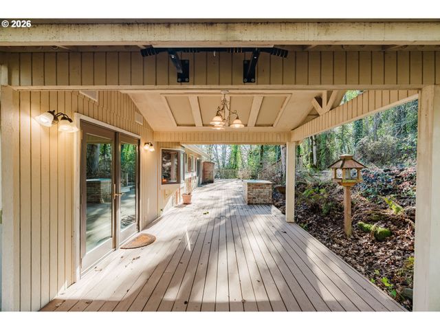 916 Nw CHIPMUNK Pl, Corvallis, OR 97330