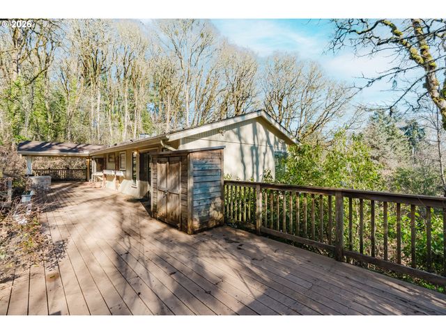 916 Nw CHIPMUNK Pl, Corvallis, OR 97330