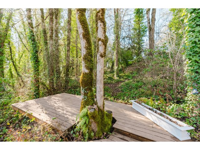 916 Nw CHIPMUNK Pl, Corvallis, OR 97330