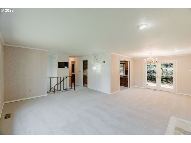 916 Nw CHIPMUNK Pl, Corvallis, OR 97330