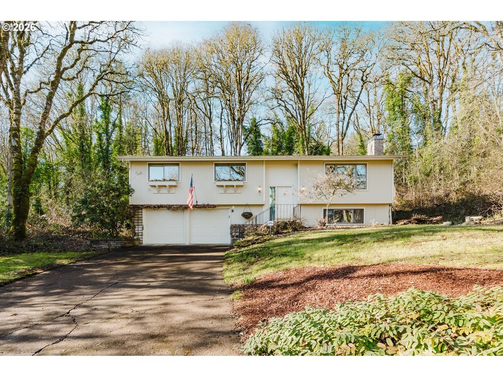 916 Nw CHIPMUNK Pl, Corvallis, OR 97330