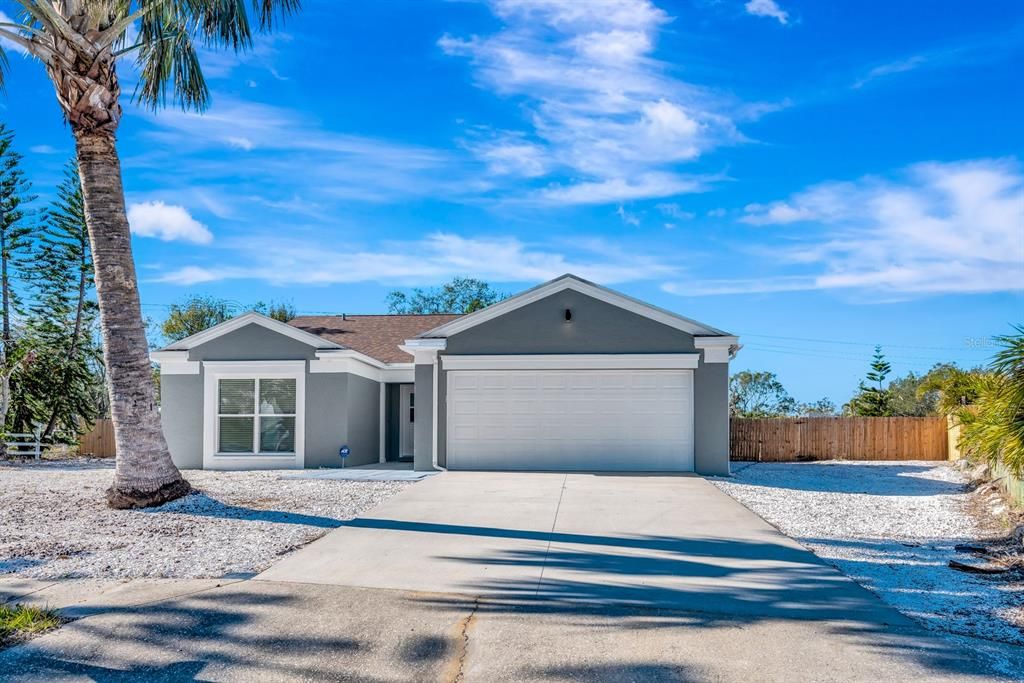 5682 25TH STREET CIRCLE E, Bradenton, FL 34203