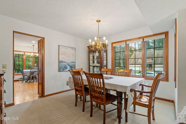 22 York Road, Bethlehem, NY 12077