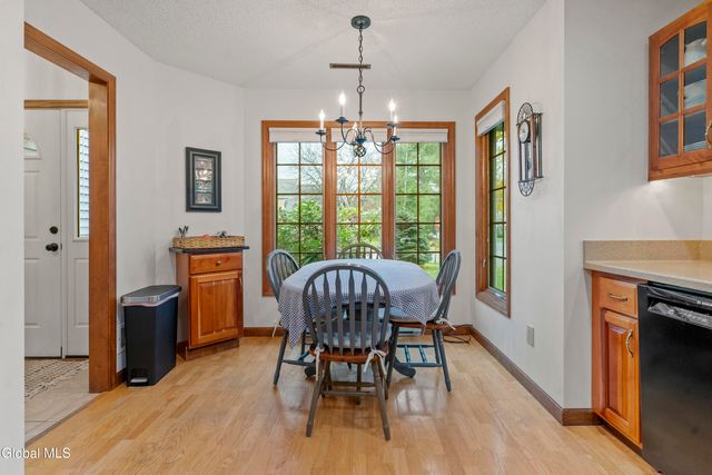 22 York Road, Bethlehem, NY 12077