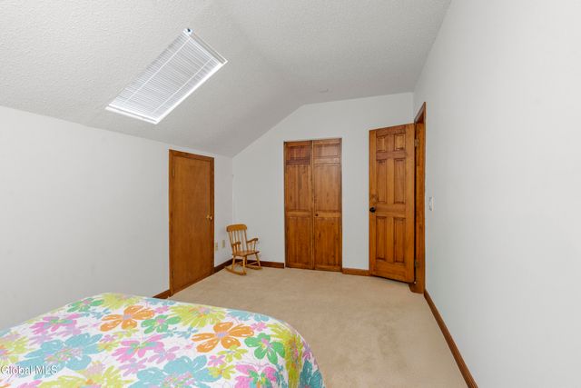 22 York Road, Bethlehem, NY 12077