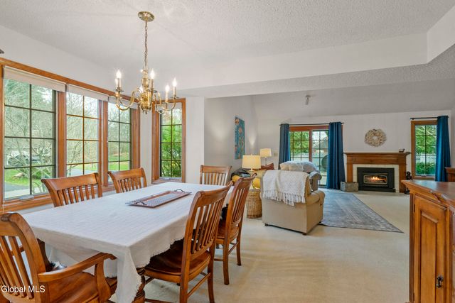 22 York Road, Bethlehem, NY 12077