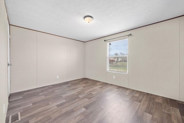 606 W Lampasas ST, Lometa, TX 76853