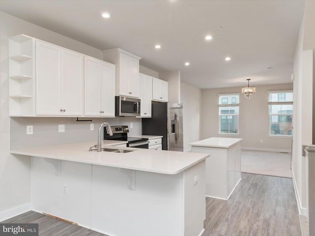 559 LEVANNA LN, Glen Burnie, MD 21060