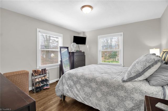 2815 Robin Hood Drive, Greensboro, NC 27408