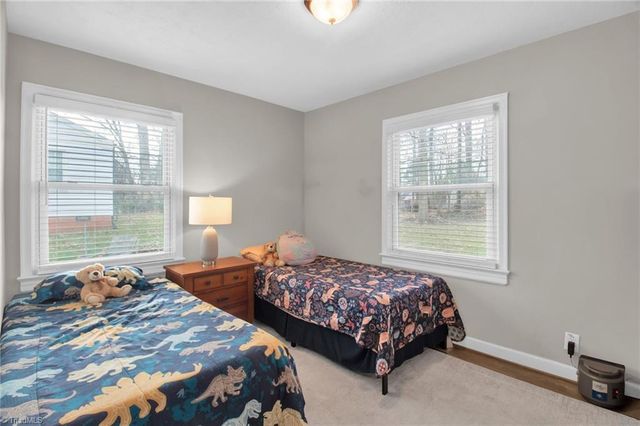 2815 Robin Hood Drive, Greensboro, NC 27408