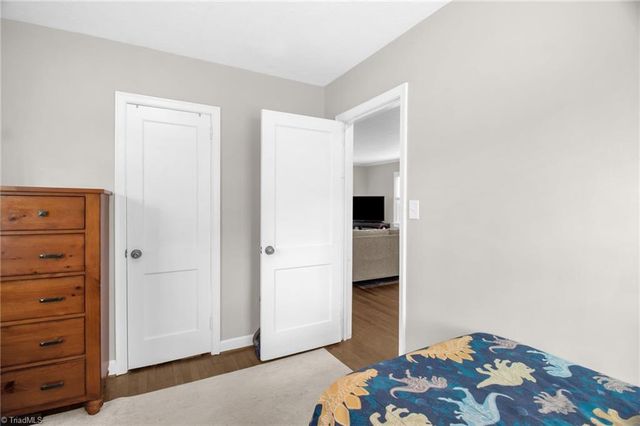 2815 Robin Hood Drive, Greensboro, NC 27408