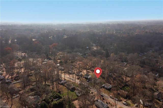 2815 Robin Hood Drive, Greensboro, NC 27408