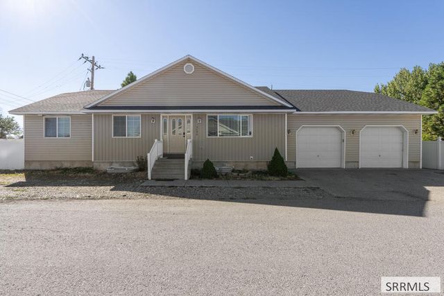 3496 O'bryant Street, Idaho Falls, ID 83401