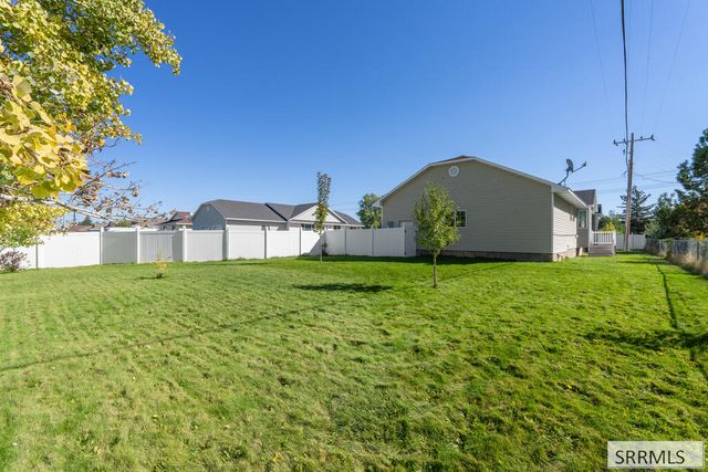3496 O'bryant Street, Idaho Falls, ID 83401