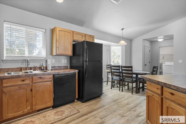 3496 O'bryant Street, Idaho Falls, ID 83401