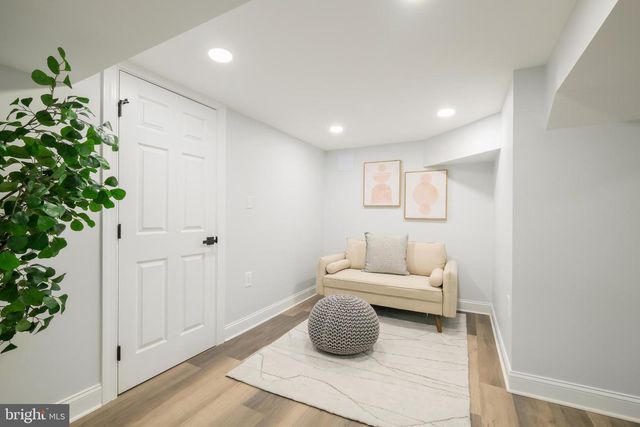 617 GREENBRIER DR, Silver Spring, MD 20910